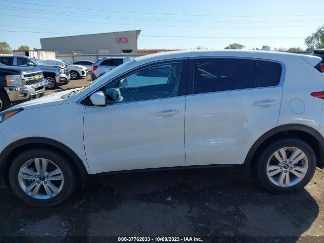 KNDPM3AC0J7420332 KIA Sportage Lx