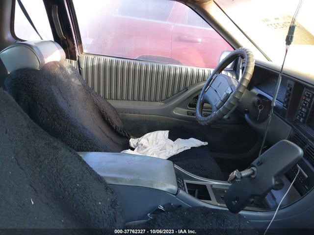 1991 OLDSMOBILE TORONADO TROFEO VIN: 1G3EV13L2MU305274