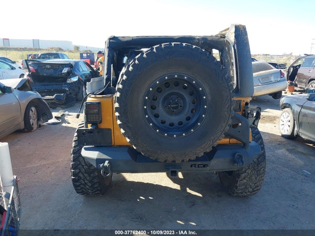 2014 JEEP WRANGLER UNLIMITED SPORT VIN: 1C4BJWDG5EL288653