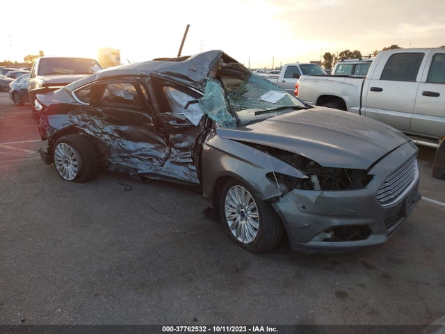 Ford Fusion Energi Titanium 2014 3FA6P0SU5ER269226 Image 6