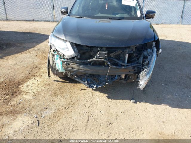 5N1AT2MT0JC803124 Nissan Rogue Sl