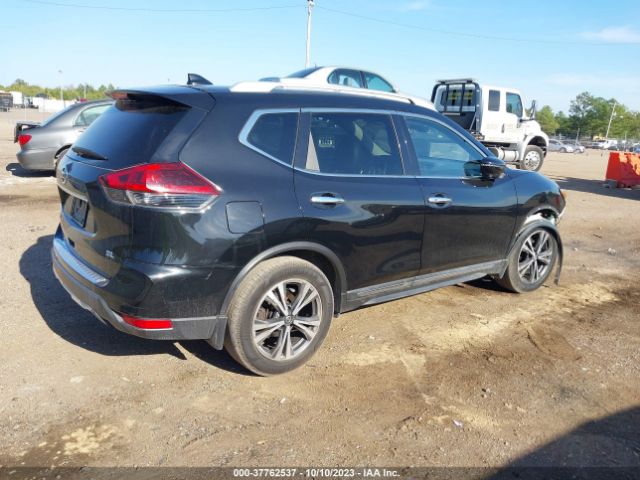 5N1AT2MT0JC803124 Nissan Rogue Sl