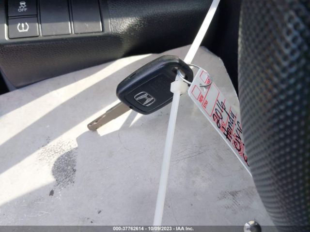 2HGFC2F5XGH546196 Honda Civic Sedan Lx
