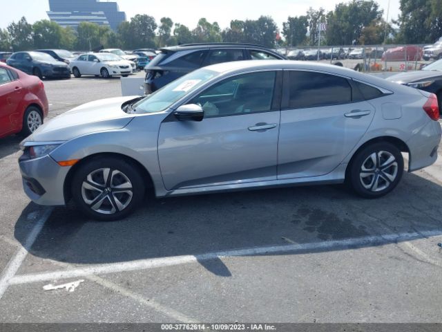 2HGFC2F5XGH546196 Honda Civic Sedan Lx