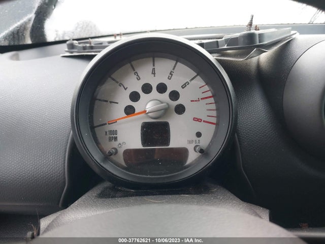 2011 MINI COOPER COUNTRYMAN WMWZB3C59BWH95348 Photo 6