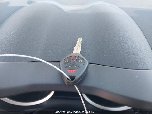 JA32U2FU0FU001734 Mitsubishi LANCER ES