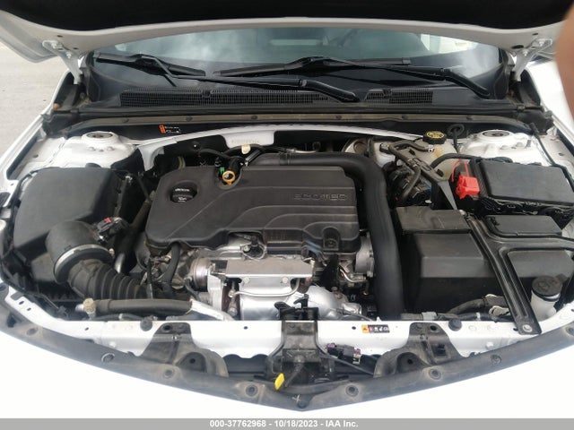 Chevrolet MALIBU LT 2018 1G1ZD5STXJF277181 Image 10