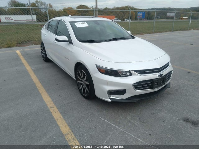 Chevrolet MALIBU LT 2018 1G1ZD5STXJF277181 Image 2