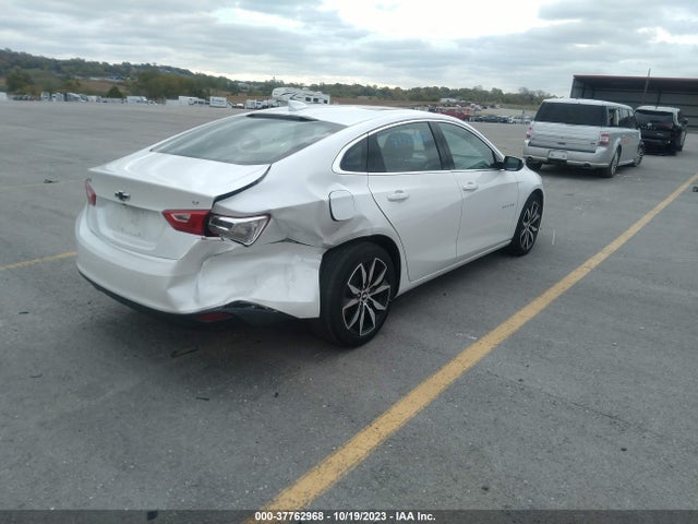 Chevrolet MALIBU LT 2018 1G1ZD5STXJF277181 Image 4