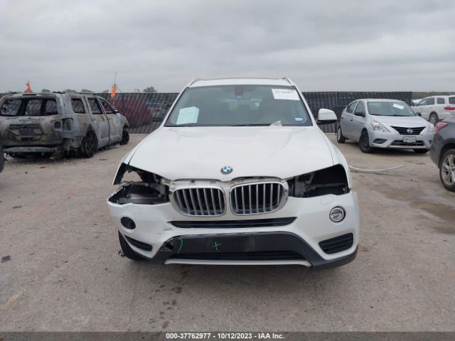 5UXWZ7C3XH0X39014 BMW X3 Sdrive28i