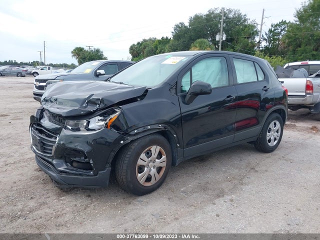 Chevrolet TRAX LS 2017 3GNCJKSB3HL206696 Image 2