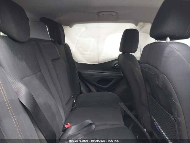 Chevrolet TRAX LS 2017 3GNCJKSB3HL206696 Image 8