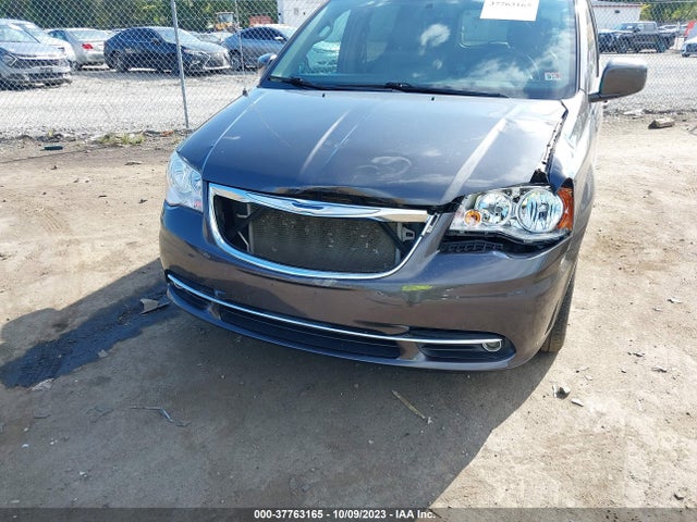 2C4RC1BG0FR562218 Chrysler Town & Country Touring