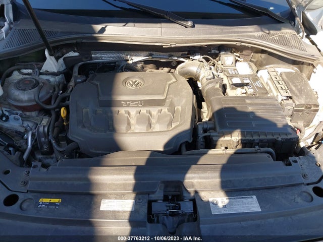 3VV3B7AX3JM047003 Volkswagen Tiguan Sel/se