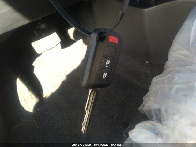 ML32AUHJ9NH002822 Mitsubishi Mirage Es/le
