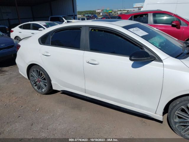 3KPF44AC4NE457018 KIA FORTE GT