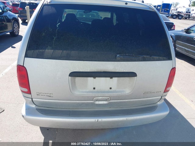 2000 DODGE GRAND CARAVAN SE VIN: 1B4GP44G5YB784858