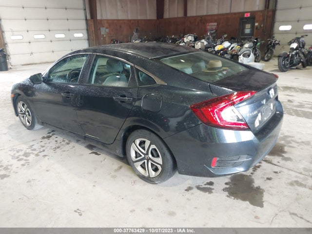 2018 HONDA CIVIC LX VIN: 2HGFC2F54JH559808