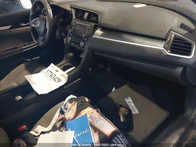 2018 HONDA CIVIC LX VIN: 2HGFC2F54JH559808