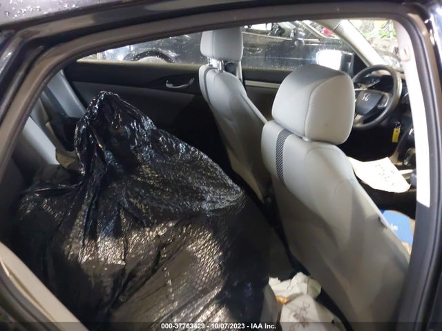 2018 HONDA CIVIC LX VIN: 2HGFC2F54JH559808
