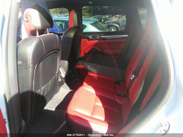 2017 PORSCHE CAYENNE WP1AA2A28HKA91580 Photo 7