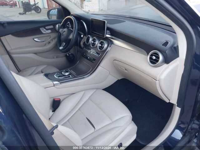 WDC0G4KB1KF609528 Mercedes-Benz GLC 300