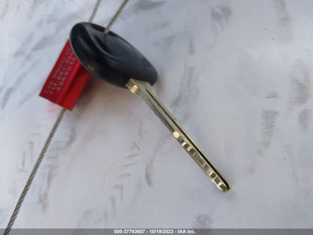 2010 HYUNDAI ELANTRA GLS VIN: KMHDU4AD7AU155245