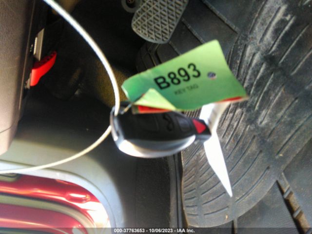 2018 INFINITI QX30 SJKCH5CP9JA049170 Photo 10