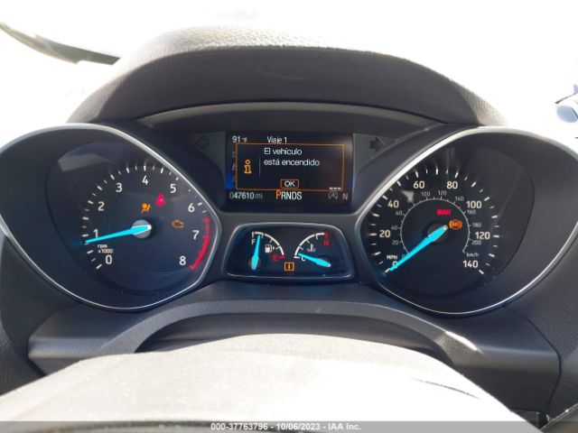 1FMCU0GD2KUA71962 Ford ESCAPE SE
