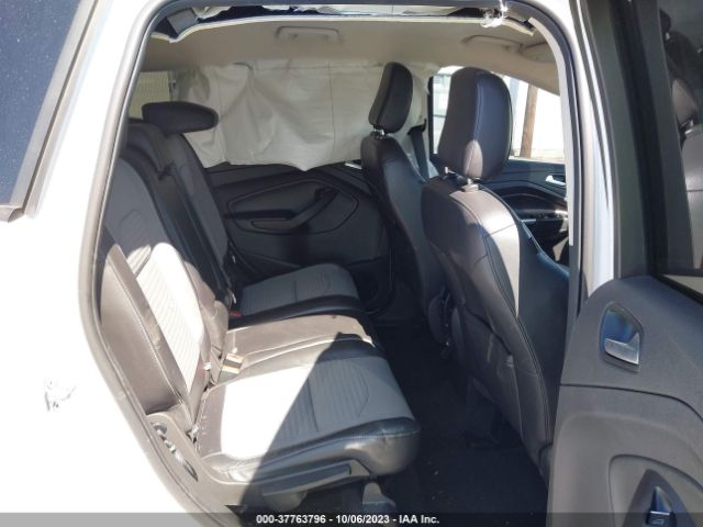 1FMCU0GD2KUA71962 Ford ESCAPE SE