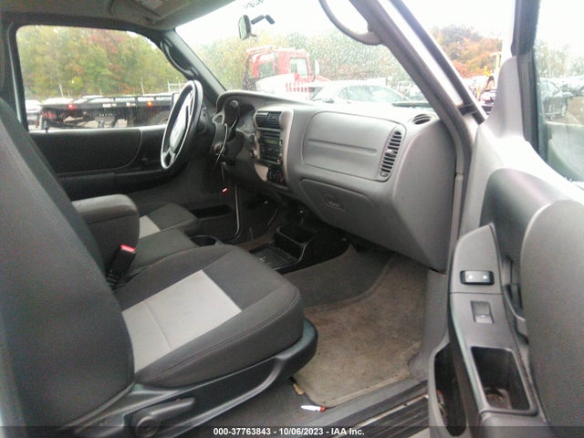 2011 FORD RANGER XLT/SPORT VIN: 1FTLR4FEXBPB22565