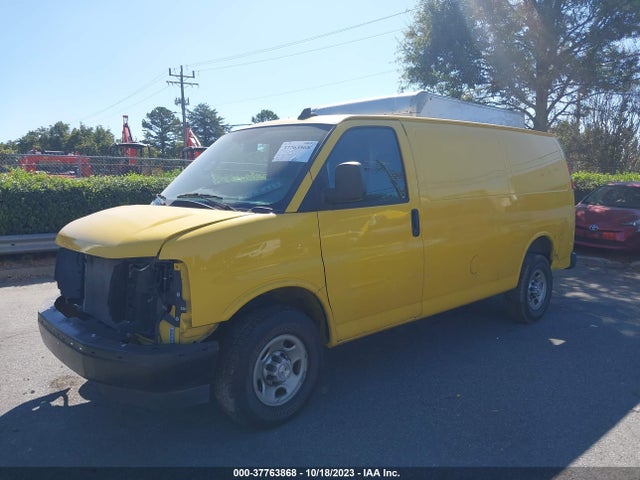 Chevrolet Express Cargo Rwd 2500 Regular Wheelbase Wt 2021 1GCWGAFP3M1246685 Image 2