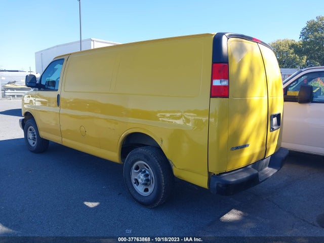 Chevrolet Express Cargo Rwd 2500 Regular Wheelbase Wt 2021 1GCWGAFP3M1246685 Image 3