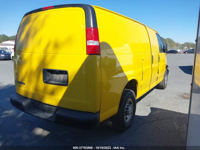 Chevrolet Express Cargo Rwd 2500 Regular Wheelbase Wt 2021 1GCWGAFP3M1246685 Image 4