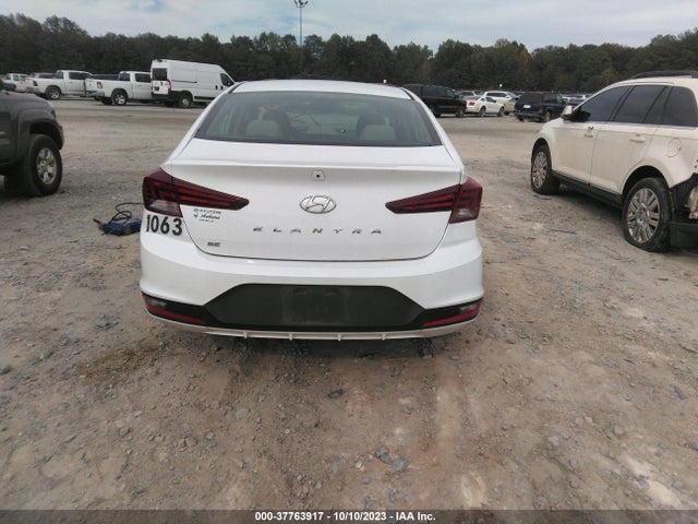 Hyundai ELANTRA SE 2019 5NPD74LF2KH428131 Image 16