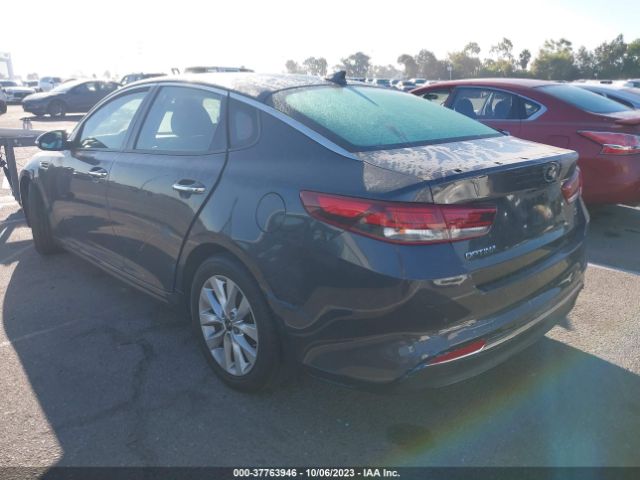 5XXGT4L3XJG245701 KIA Optima S
