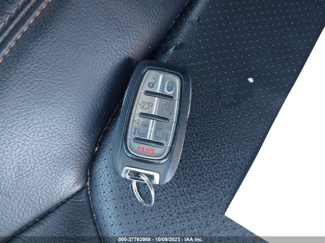 2C4RC1BG2JR322810 Chrysler Pacifica Touring L