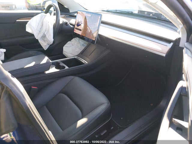 Tesla Model 3 Long Range 2022 5YJ3E1EB1NF207732 Image 5