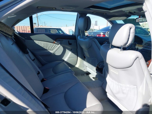 2000 MERCEDES-BENZ S CLASS VIN: WDBNG75J7YA118983