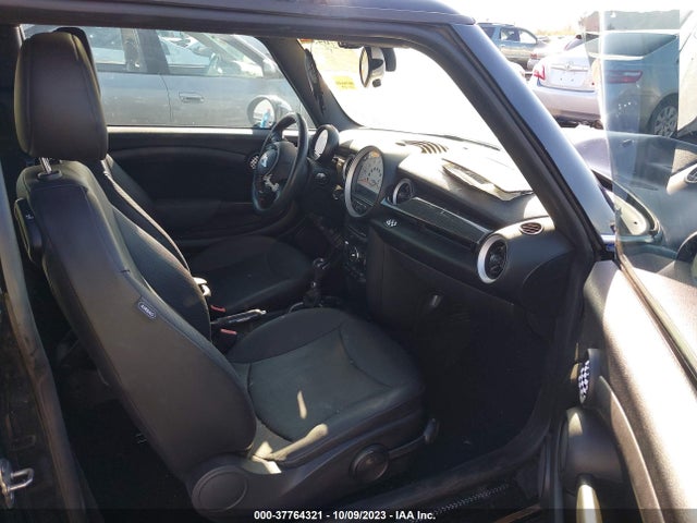 2012 MINI COOPER HARDTOP WMWSU3C52CT257425 Photo 4