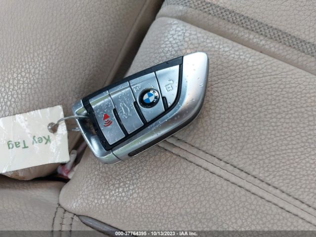 WBAJR3C04LWW64243 BMW 5 Series 530i