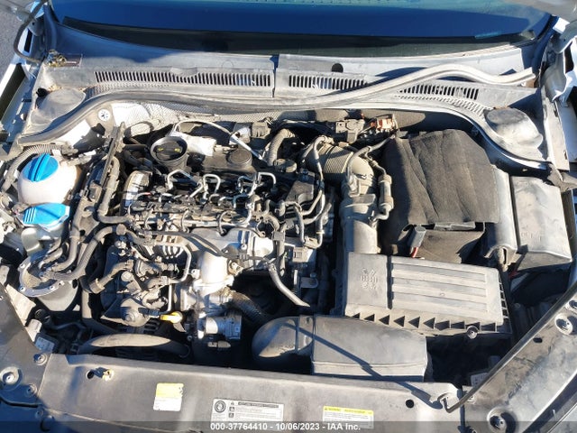 3VWLL7AJ2EM393991 Volkswagen Jetta Sedan Tdi W/premium