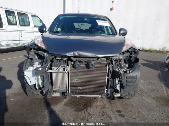 37764413 :رقم المزاد ، JN8AF5MVXDT215903 vin ، 2013 Nissan Juke Sl مزاد بيع