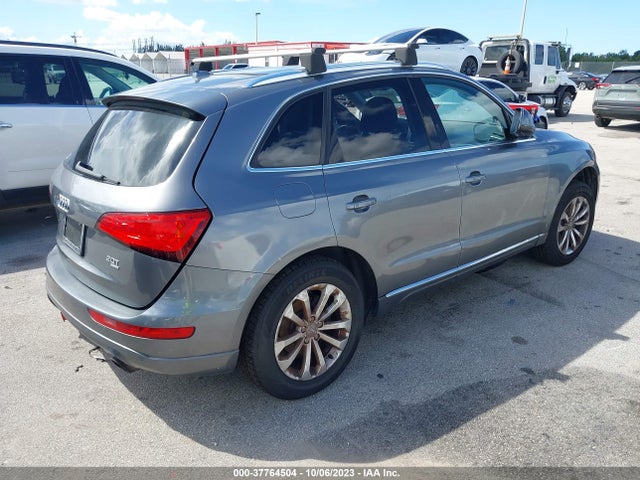 WA1LFAFP9EA045259 Audi Q5 Premium Plus