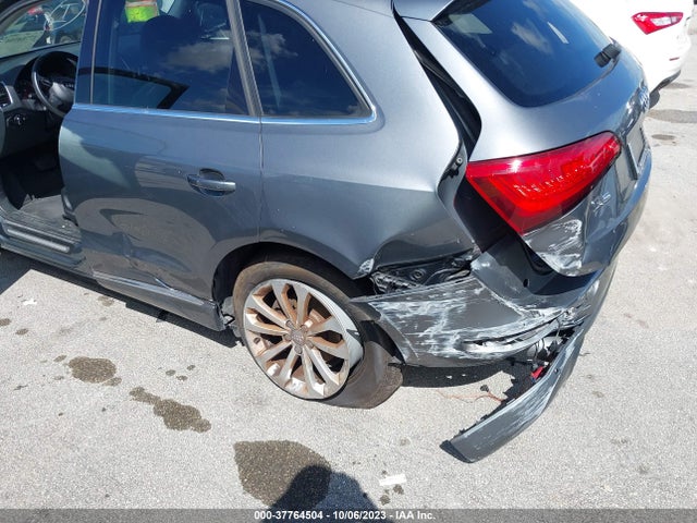 WA1LFAFP9EA045259 Audi Q5 Premium Plus