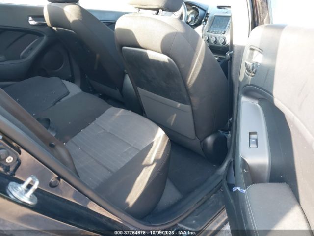 3KPFL4A70JE219523 KIA FORTE S