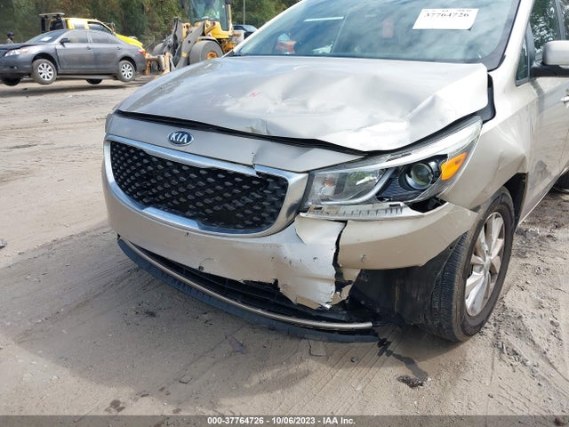 KIA SEDONA LX 2016 KNDMB5C14G6164789 Image 6
