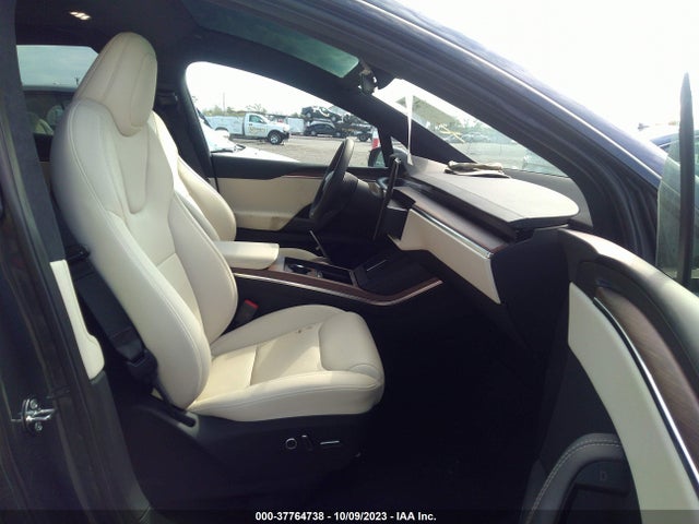Tesla MODEL X 2023 7SAXCDE57PF400167 Image 5