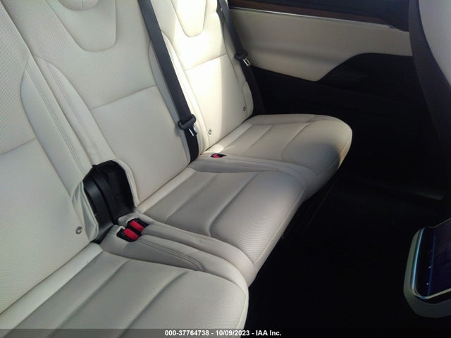 Tesla MODEL X 2023 7SAXCDE57PF400167 Image 8