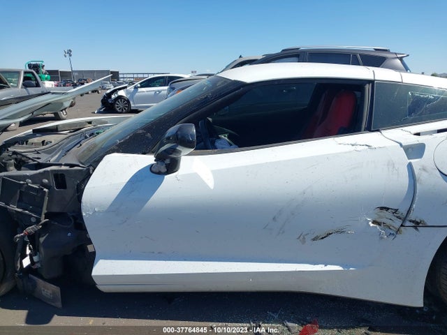 Chevrolet Corvette Stingray Z51 2014 1G1YJ2D77E5129715 Image 13